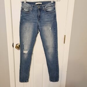 KanCan Distressed Mid-Rise Skinny Jeans Medium Wash Size 3/25